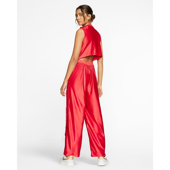 Nike Women's Fitness Red Jumpsuit - Picture 13 of 16